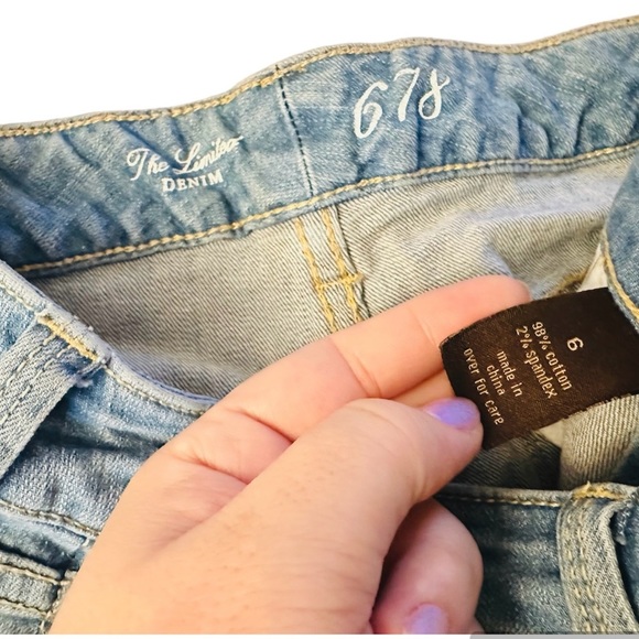 THE LIMITED 678 Denim Jeans Light Blue Wash Size 6 Straight Leg 5 Pockets Pants - Picture 4 of 9